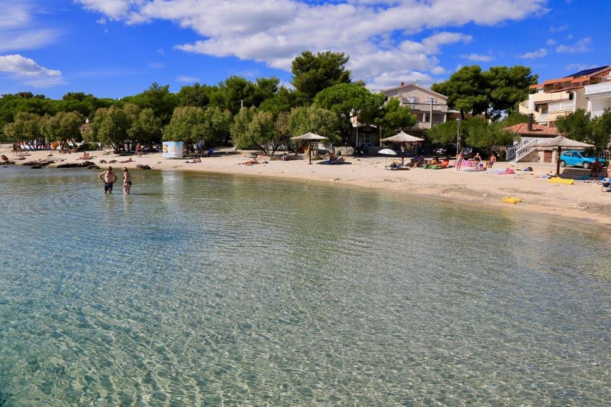 Apartments With A Parking Space Pakostane, Biograd - 22375 Exteriör bild