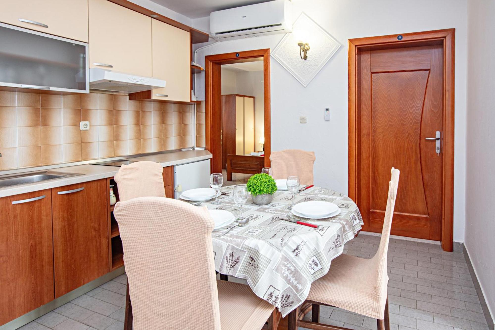 Apartments With A Parking Space Pakostane, Biograd - 22375 Rum bild